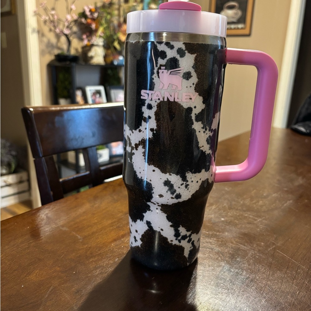 Stanley Black and White Tumbler with Pink Handle